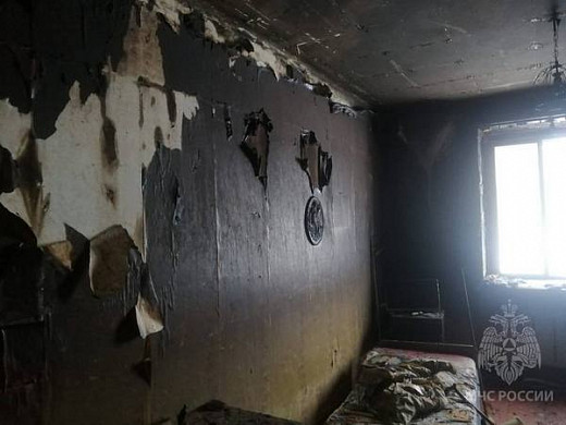 Ночью в Иванове в горящей квартире погибла женщина 