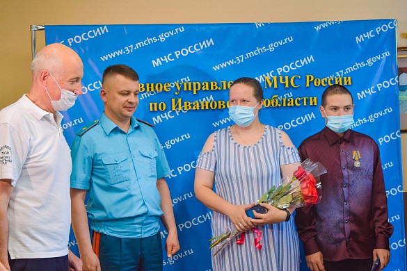 В Ивановской области мальчик спас отца из горящего дома 