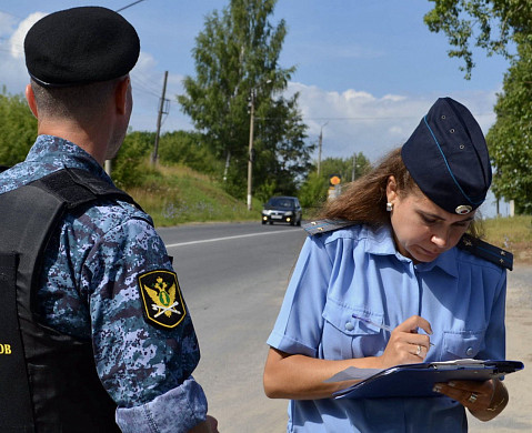Судебные приставы добились установки в Шуе 4 мусорных площадок 