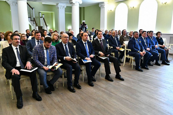 Владимир Шарыпов хочет увеличить узнаваемость Иванова