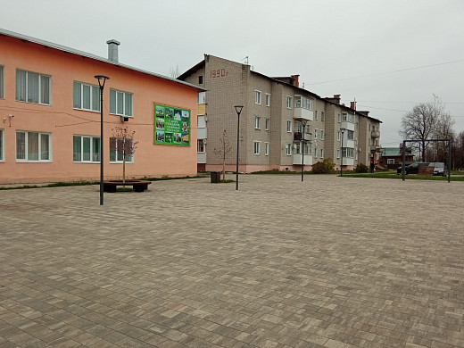В Савине благоустроенную площадь портит только затопленная парковка 