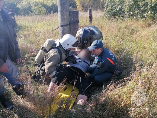 В Заволжском районе мужчина всю ночь смотрел, как горит его дом 