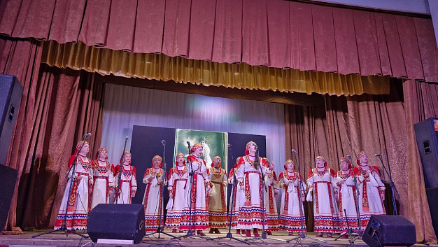 В Юже спели патриотические песни