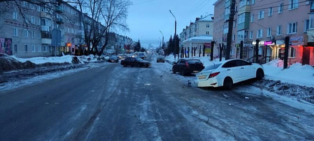 В Вичуге пьяный водитель «Киа» устроил ДТП с тремя машинами
