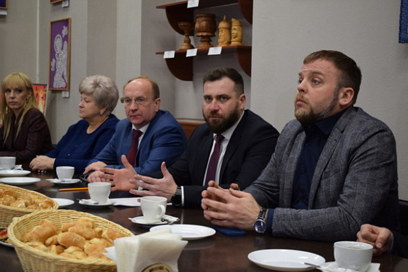  Глава города вручил награды ивановским спортсменам 