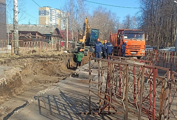 В центре Иванова строят новую теплотрассу