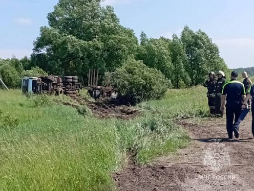  В Шуйском районе столкнулись «МАЗ» и легковушка 