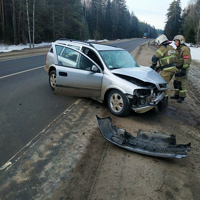 В Ивановской области в серьезном ДТП пострадала таджикская семья