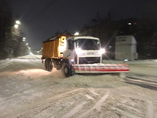  Дороги в Иванове чистили до 8 утра 