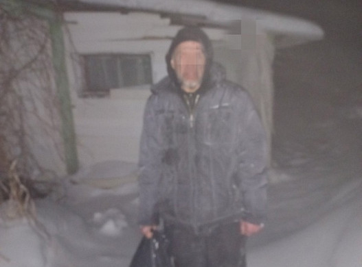 В Комсомольском районе спасли замерзающего в поле мужчину
