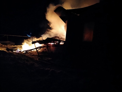  В Ивановской области пожар оставил без крова семью с двумя детьми 