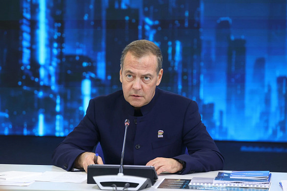  Дмитрий Медведев назвал условия для ускорения технологического развития России 