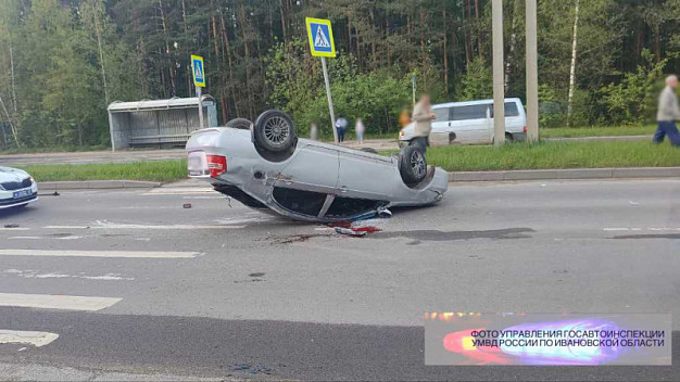 В Иванове в ДТП погиб водитель легковушки