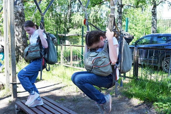 На аэродроме Ясюниха для школьных отрядов провели патриотический тимбилдинг