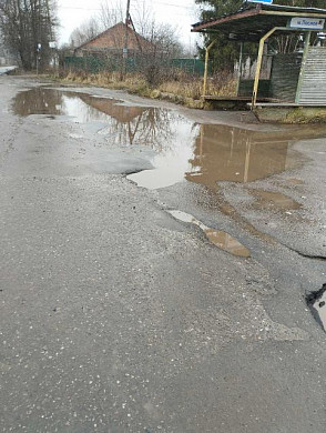 Жители м. Лесное не могут подойти к остановке общественного транспорта