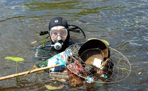 Водолазы, дайверы и подводные охотники очистят дно Рубского озера