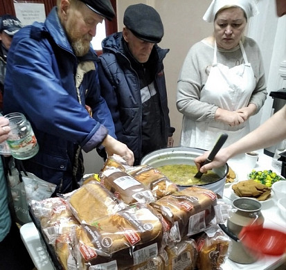 В Шуе каждое воскресенье кормят бесплатными обедами