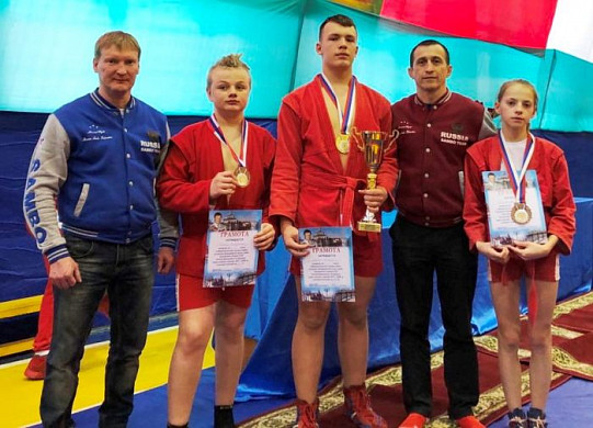 Ивановские самбисты стали призерами межрегионального турнира