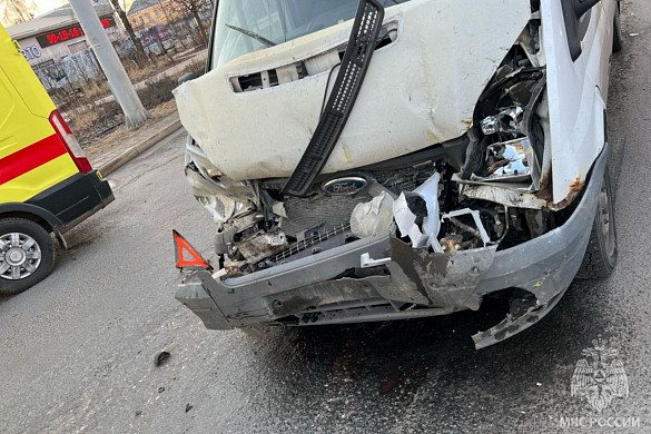 В Иванове 6 человек пострадали в ДТП с двумя автобусами