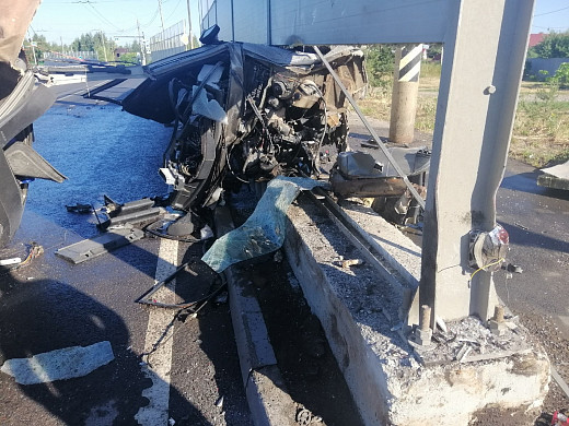 Автомобиль превратился в груду железа в жестком ДТП в Ивановском районе