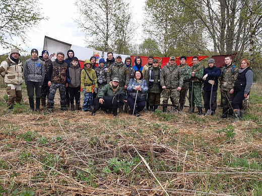 Ивановские поисковики подняли останки красноармейца на Смоленщине