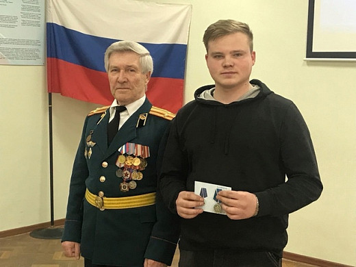 Кохомских педагогов и студентов наградили за работу по патриотическому воспитанию