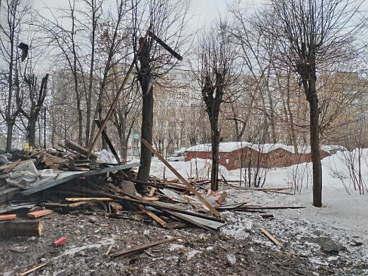 Объект культурного наследия в Иванове завален мусором
