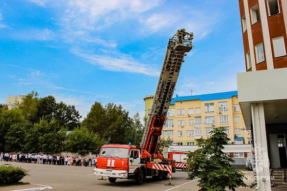 В здании ивановского УМВД прошли пожарно-тактические учения 