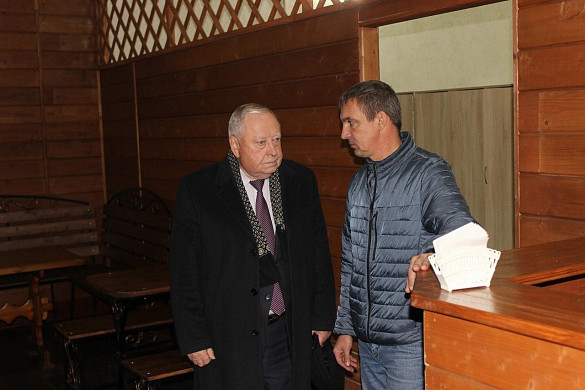 Глава Кинешмы обсудил в бане перспективы развития хоккея