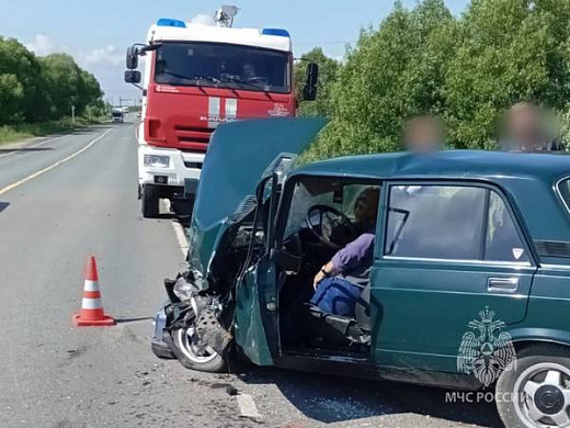  В Шуйском районе столкнулись «МАЗ» и легковушка 