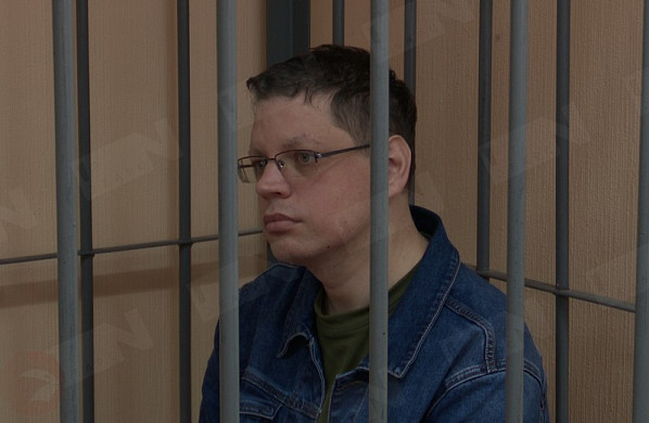  Как экс-директор депздрава Антон Арсеньев будет отрабатывать 320 часов обязательных работ 