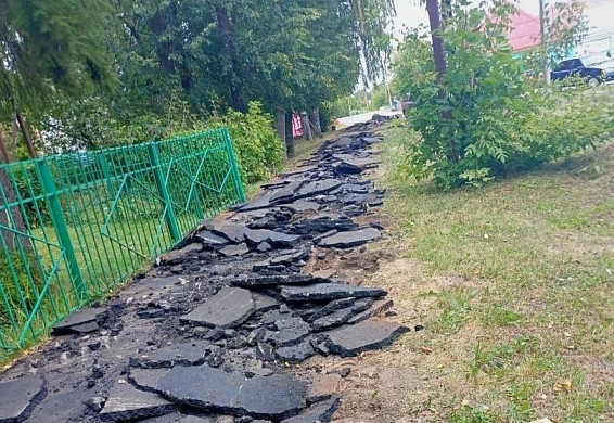 В Ивановской области демонтировали только что уложенный асфальт