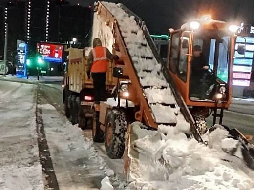  С ивановских улиц за ночь вывезли около 2,5 тысяч кубометров снега 
