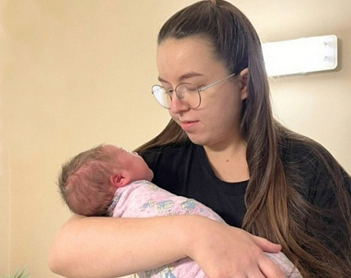 В ивановском роддоме №1 первым ребенком в новом году стал мальчик