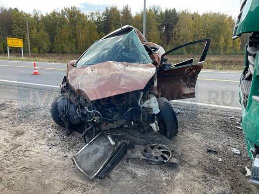  На окружной дороге в Шуе в жестком ДТП погибла женщина 