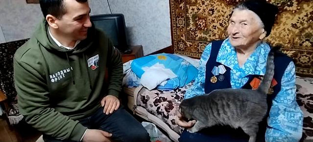 Представители ивановского Народного фронта взяли шефство над ветераном войны