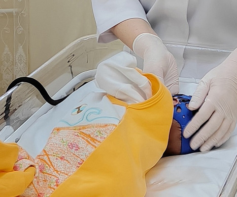В ивановском роддоме №1 появилось оборудование для нейромониторинга новорожденных 