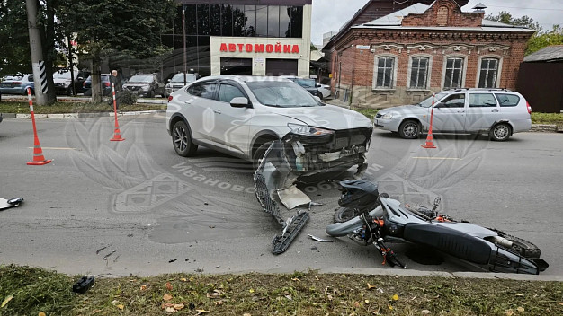 В Ивановском регионе в один день в ДТП угодили водители питбайков 23 и 14 лет 