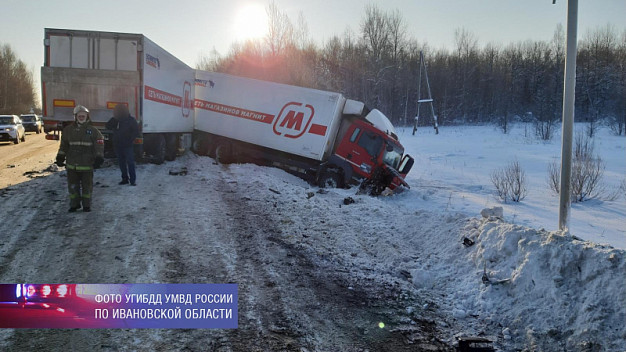 Число жертв страшного ДТП на Ярославской трассе увеличилось: в больнице скончалась 15-летняя девочка