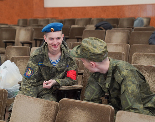  Из Ивановской области к месту службы отправились первые призывники 