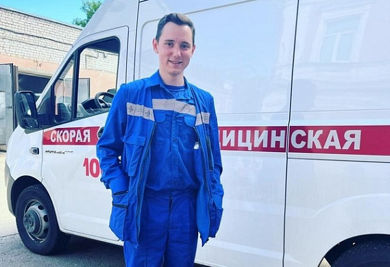 Врач ивановской скорой помощи реанимировал пациентку на дому 