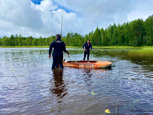 Водолазы из Ивановской области помогли найти тело утонувшего в карельском озере рыбака