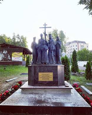 В Иванове появился памятник царской семье