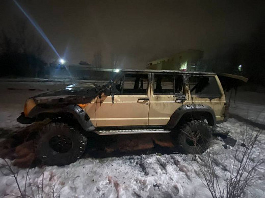 В Иванове из-за неисправной проводки сгорел Jeep Cherokee