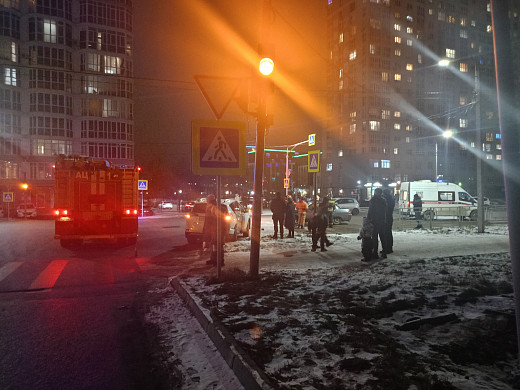 В Иванове водитель автомобиля пострадал после ДТП
