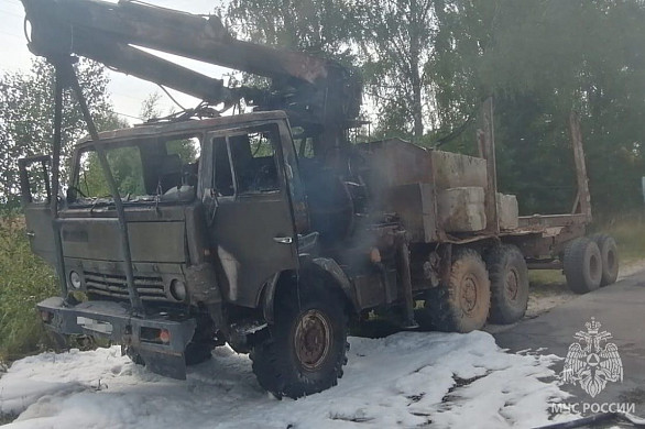 В Ивановской области горели кухня и КАМАЗ 