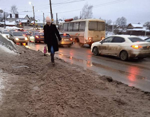  Ивановцы недовольны ремонтом моста Стачек на Сортировке 