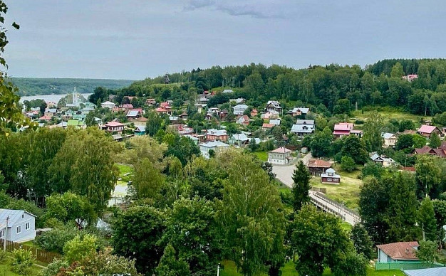 Прокуратура требует изъять у жены Сычева еще один участок в Плесе