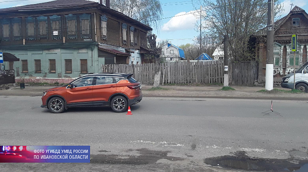В Кохме под колеса машины попала 66-летняя женщина