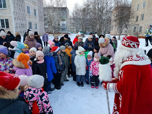  В Ивановской области 2 тысячи волонтеров дарили праздник тем, кто нуждается в помощи 